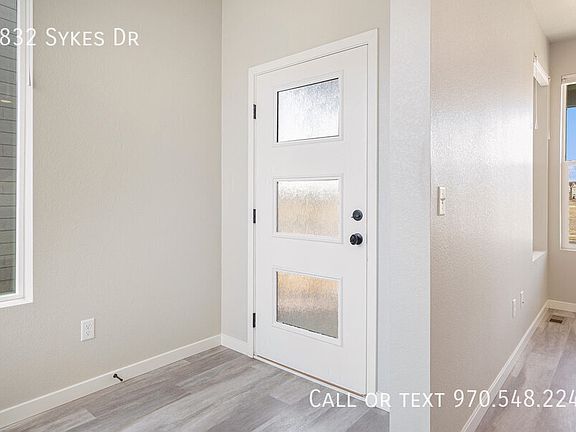 3rd image of 2832 Sykes Dr