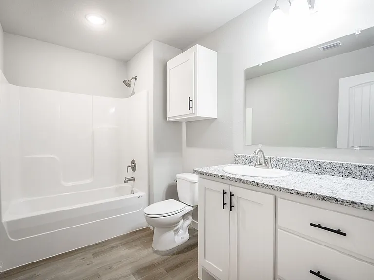 2718 Roman Ln — Photo 12