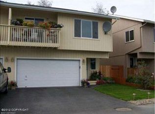 4818 Barrington Loop #6, Anchorage, AK 99503