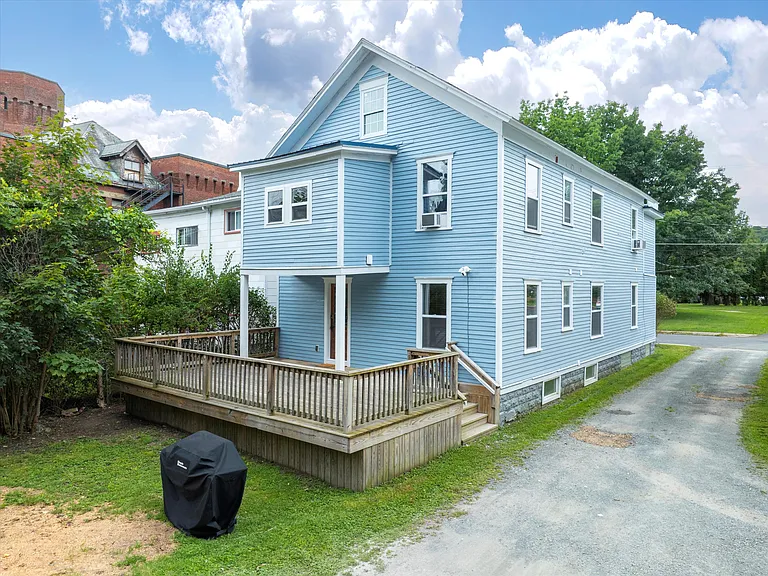 12 Academy St #A — Photo 36