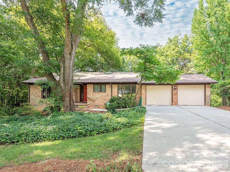 1st image of 6211 Providence Ct NW