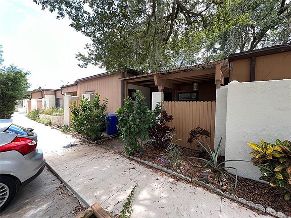 2nd image of 2354 Flamingo Way