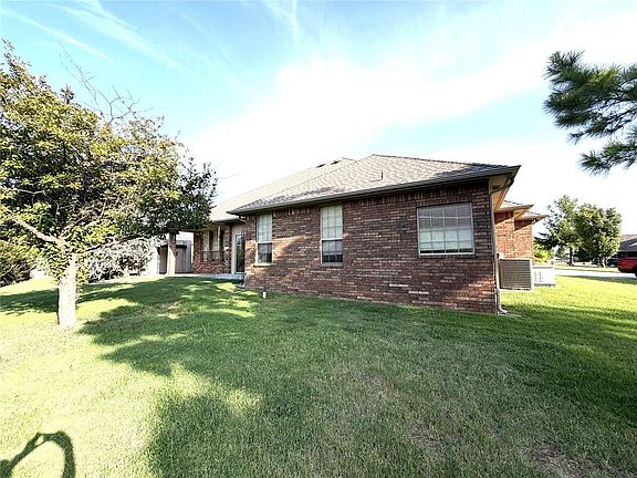 5th image of 2816 Land Run Rd