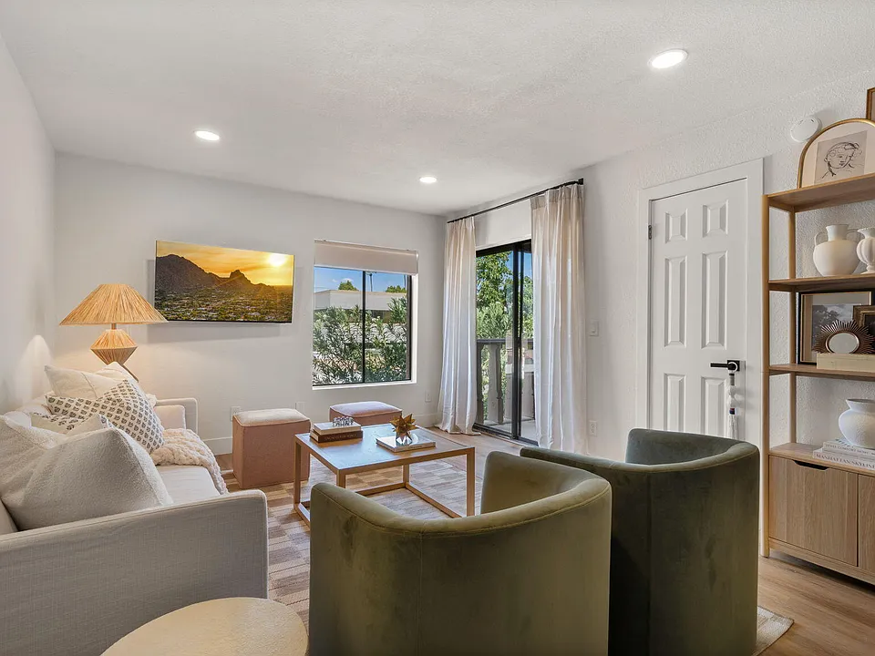 8649 E Royal Palm Rd #213