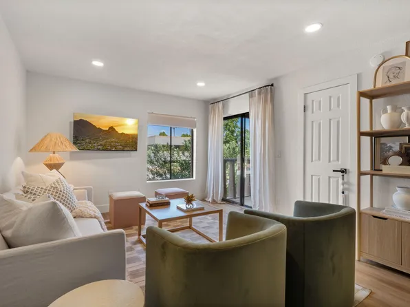 8649 E ROYAL PALM Road #213, Scottsdale, AZ 85258