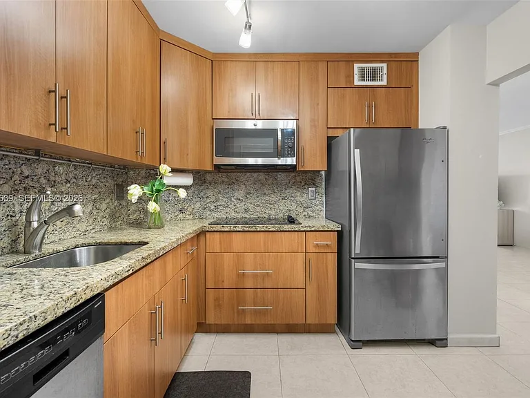 300 Bayview Dr #1910 — Photo 17