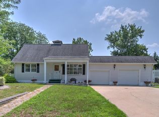 43 Rhode Island Dr, Jackson, NJ