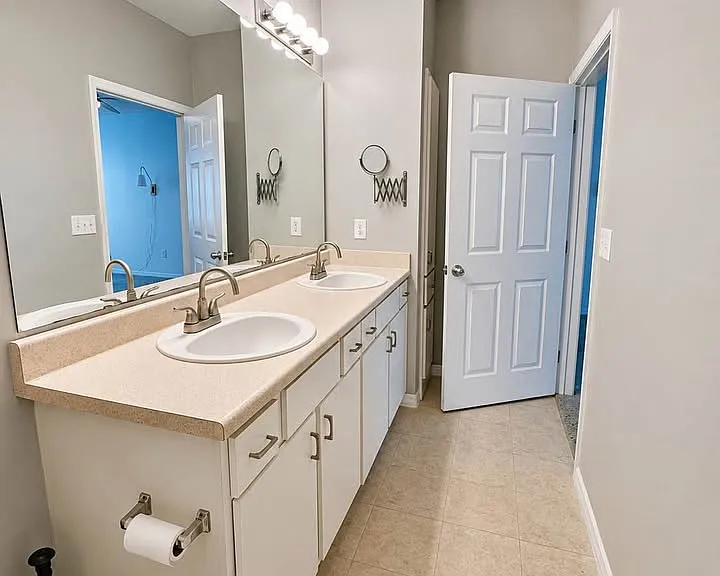 1910 E Palm Ave #8222 — Photo 12