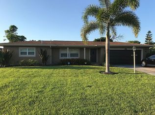125 Johnnycake Dr, Naples, FL 34110