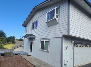 1315 Ransom Ave UNIT B, Brookings, OR 97415