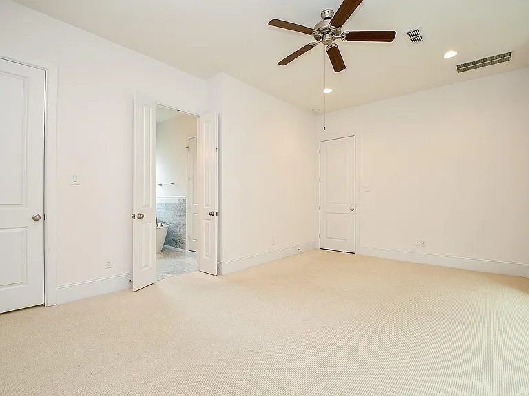 818 Yale St #A — Photo 25