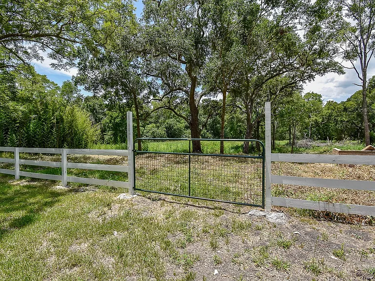 1410 S Columbia Dr #36 — Photo 9