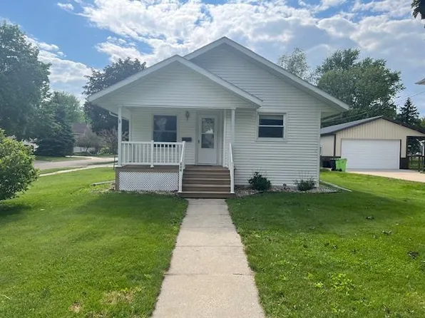 320 South Grove Street, Waupun, WI 53963