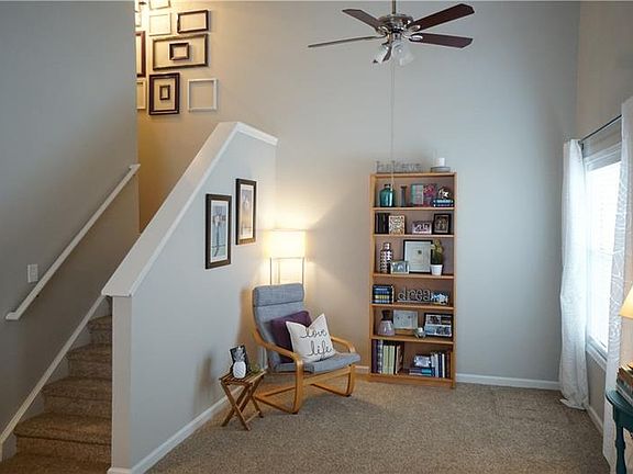 3rd image of 1607 Glenleaf Dr