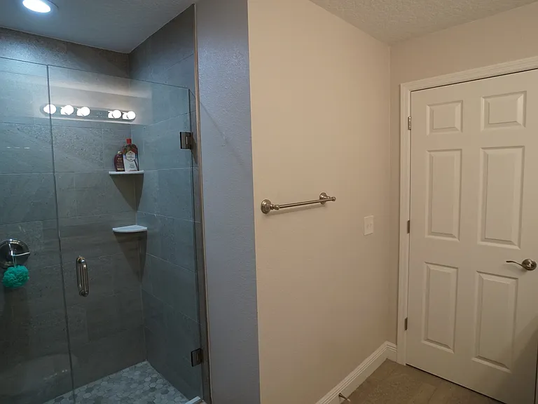 1517 N Grandview St #1 — Photo 72