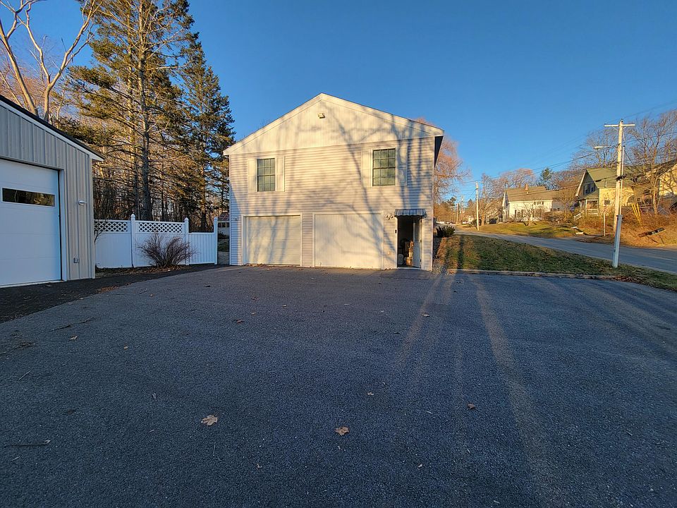 30 Deane Street, Ellsworth, ME 04605 Zillow