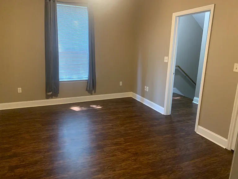 900 Dean Lee Dr #105 — Photo 3