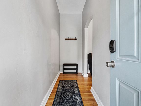 3rd image of 4131 Flad Ave #4131B-1F