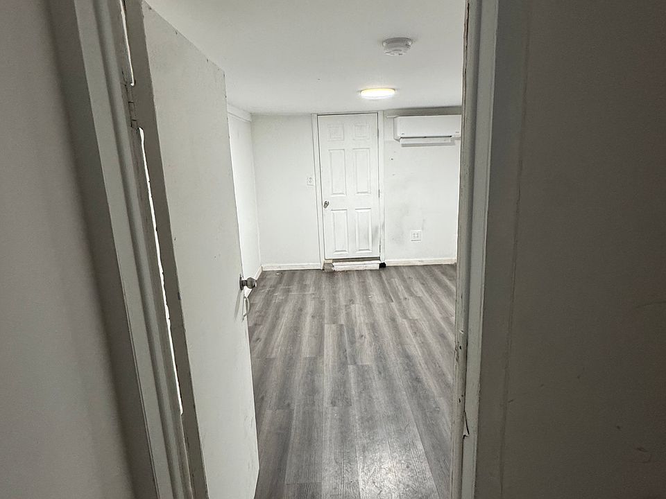 1st image of 105 Buena Vista Ave