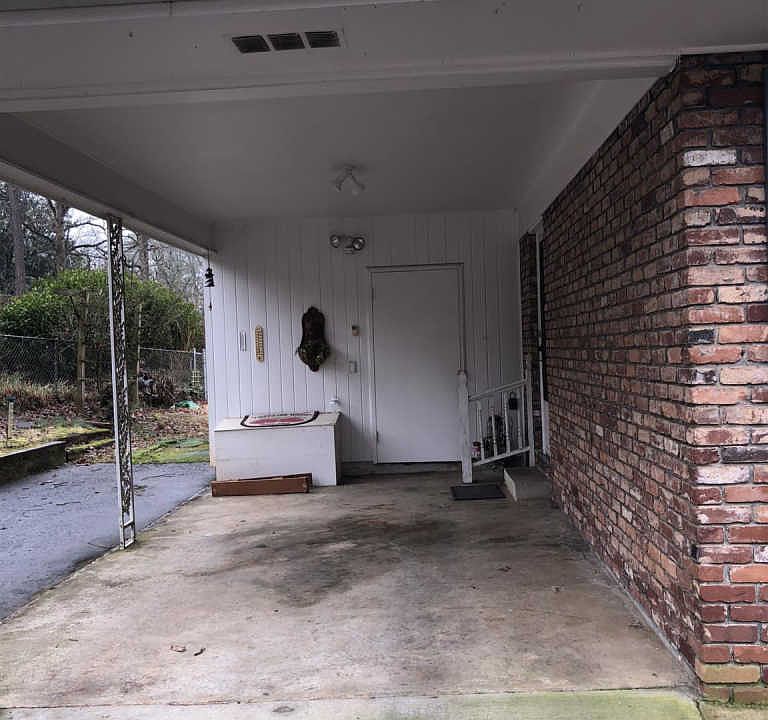 2nd image of 6745 Brookwood Cir #4