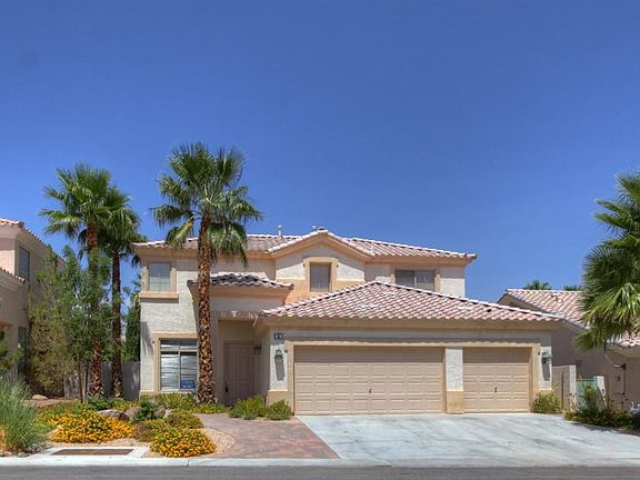 2nd image of 40 Castle Creek Ct