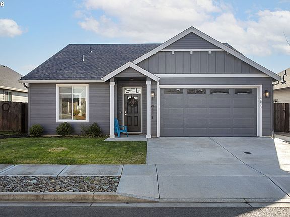 2nd image of 2053 N 4th Way