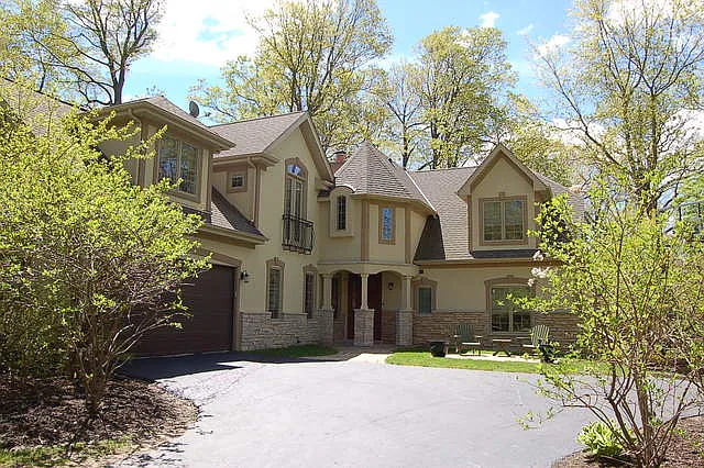 47 Wiltshire Dr photo 1