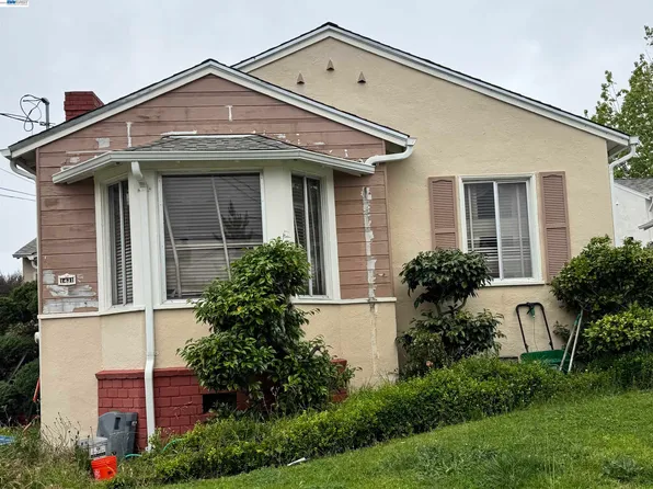 1431 Catherine Dr, Berkeley, CA 94702