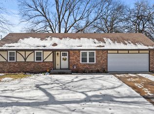 2147 S Wellington Ave, Springfield, MO 65807