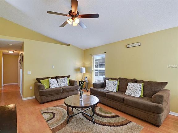 3rd image of 30439 Birdhouse Dr