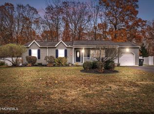 29 Anita Dr, Jackson, NJ 08527