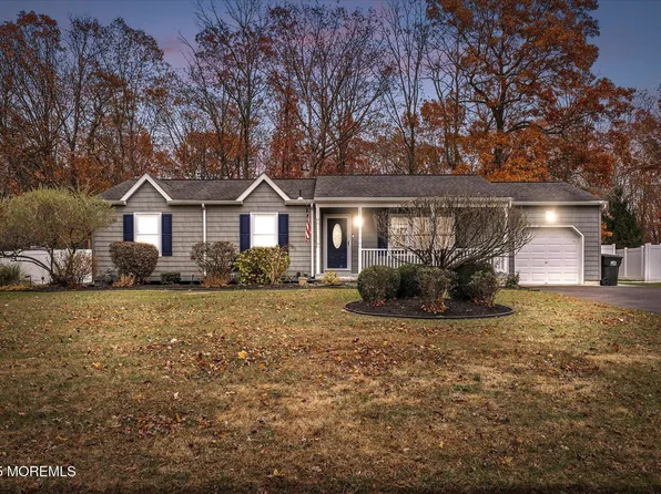 29 Anita Drive, Jackson, NJ 08527