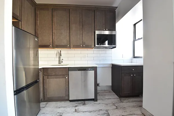 Rented by (Legacy) NY Quality Living Uptown | media 3