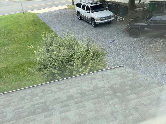 3rd image of 8651 Fort Foote Rd