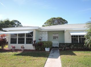 211 Manatee Ln APT A, Fort Pierce, FL 34982