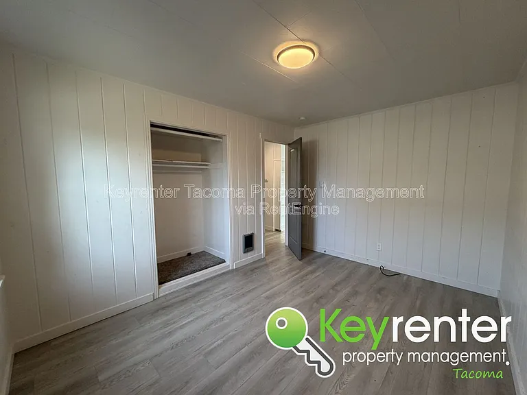 1823 S Sprague Ave — Photo 7