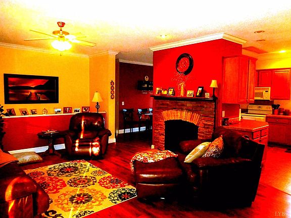 3rd image of 1044 Stripers Ct