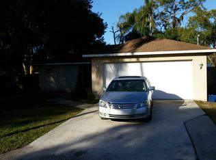 3014 21st St E, Bradenton, FL 34208