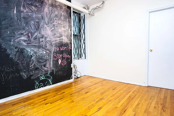 Rented by Nooklyn NYC LLC | media 60