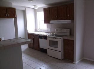 320 Copper Flats Dr, Pahrump, NV 89048