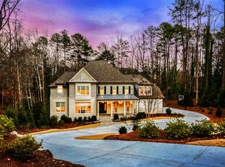5625 Lake Island Dr, Atlanta, GA 30327