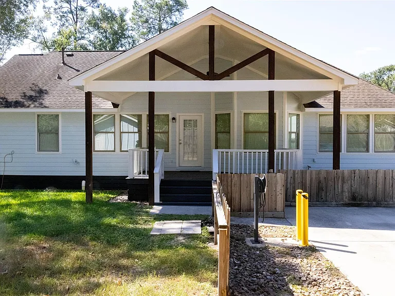 17023 Lexington Dr — Photo 24