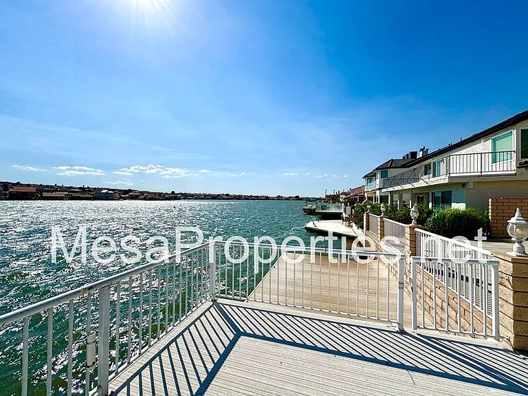 18195 Harbor Dr — Photo 32