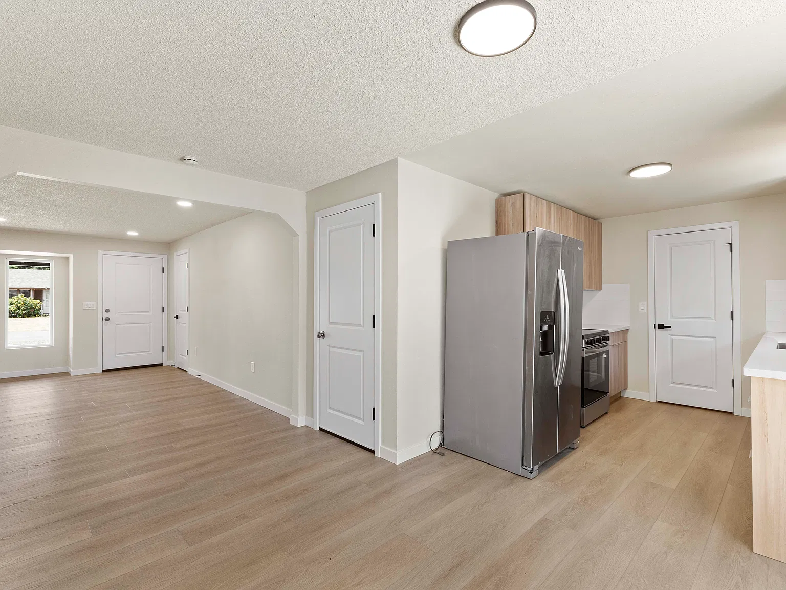 2 bed, 1108 sqft, $2,350 — Photo 2