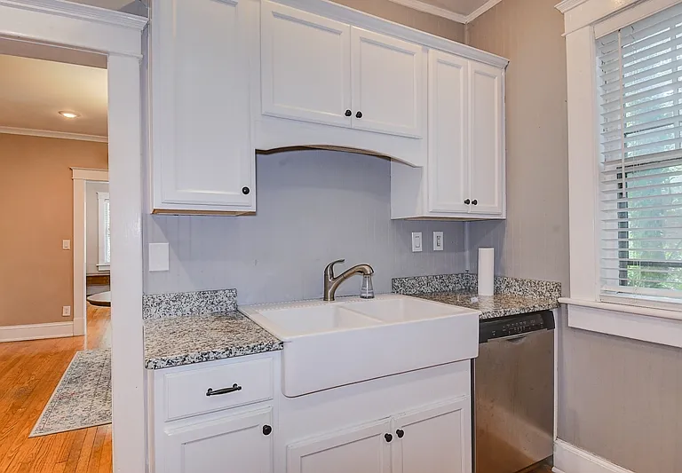 511 Rhode Island Ave — Photo 12