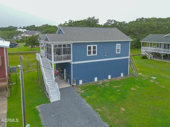 1748 Seagull Way SW, Ocean Isle Beach, NC 28469