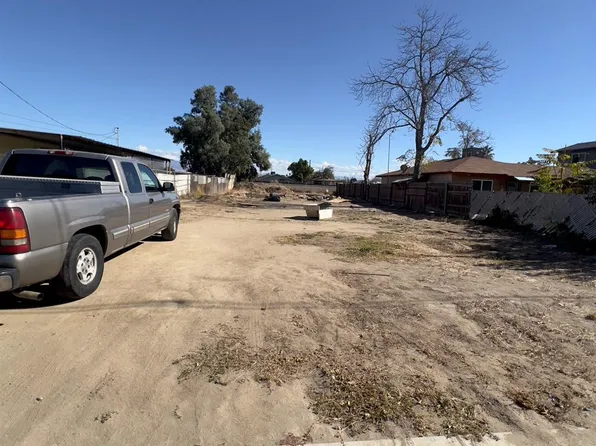 521 S Williams St, Bakersfield, CA 93307