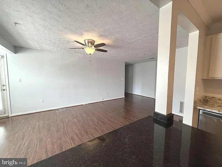 689 Winding Stream Way #204 — Photo 6
