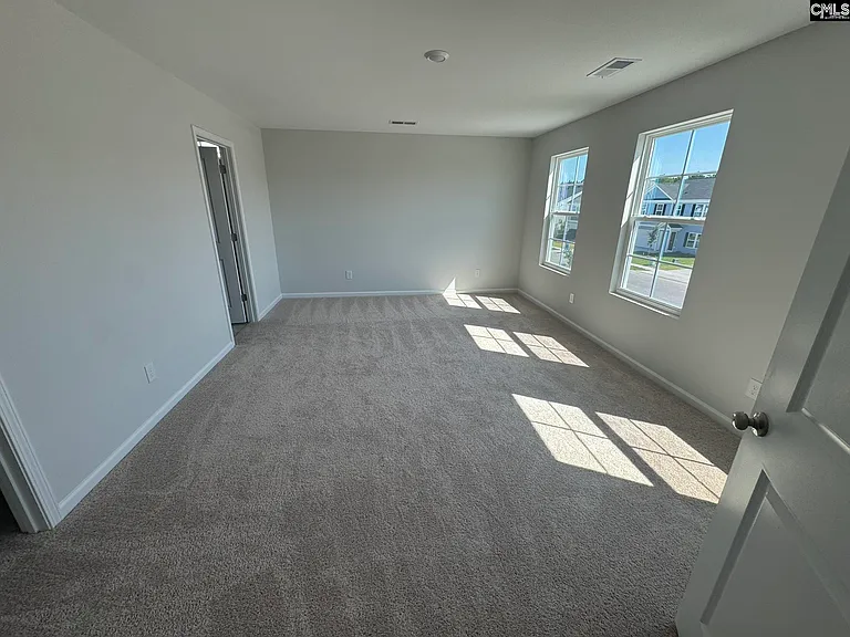 1129 Crescent Corner Dr — Photo 7