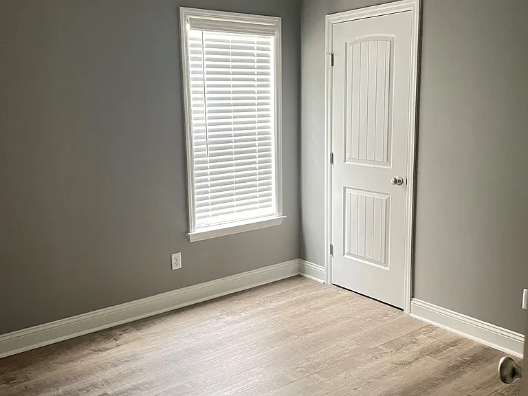 3881 Zaun Cir — Photo 3